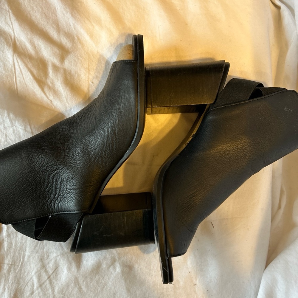 Steve Madden Mindy Chunky Sandal Bootie. Sz 9.5